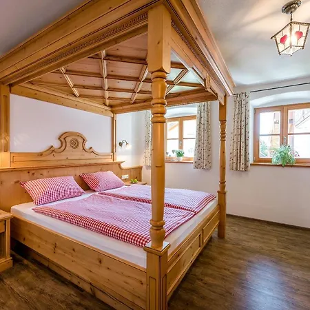 Apartment Beim Paulfischer - Eckbankerl